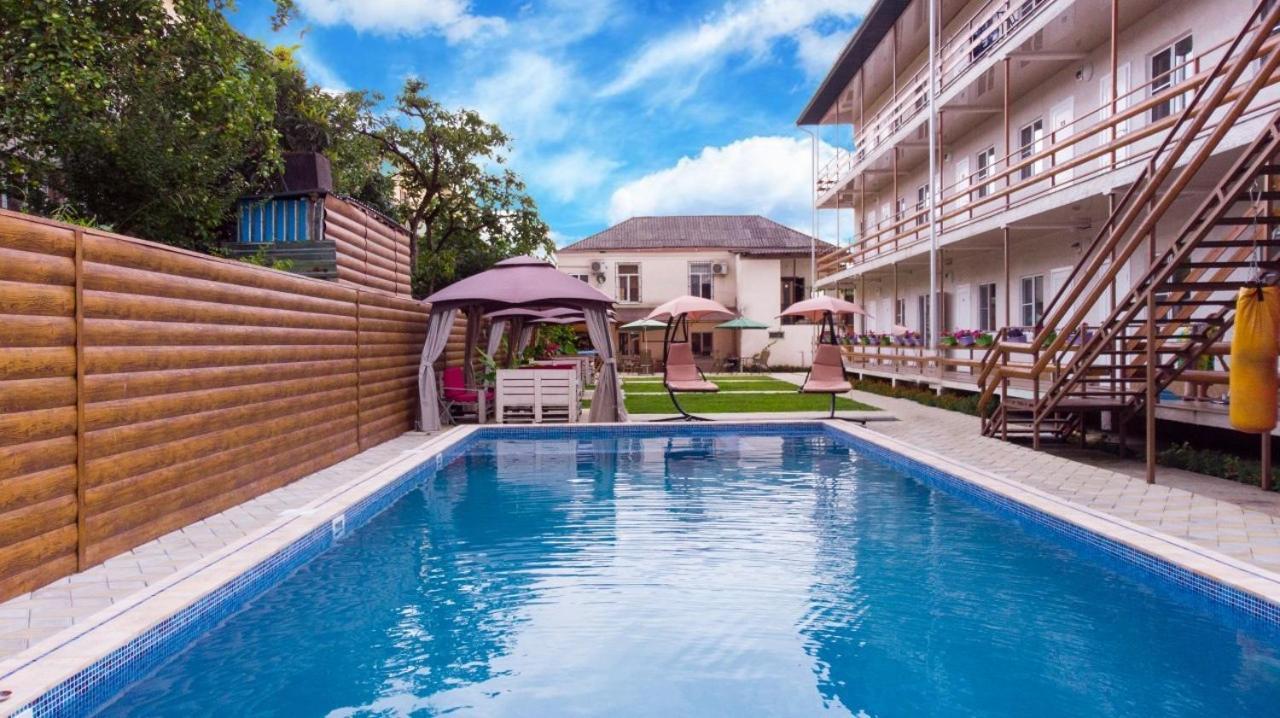 Abkhazia Tali Hotel Szuhumi Kültér fotó