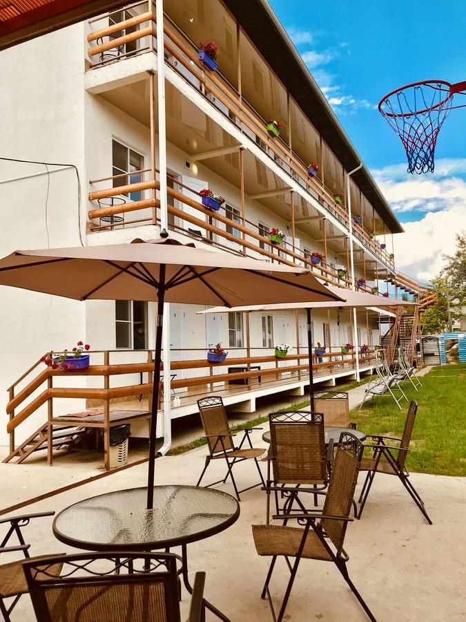 Abkhazia Tali Hotel Szuhumi Kültér fotó